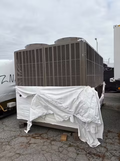 LEL Critical 120-ton York air-cooled chiller, Model YLAA0120, Lot L008222, 460V, R454B refrigerant, 2024 model.