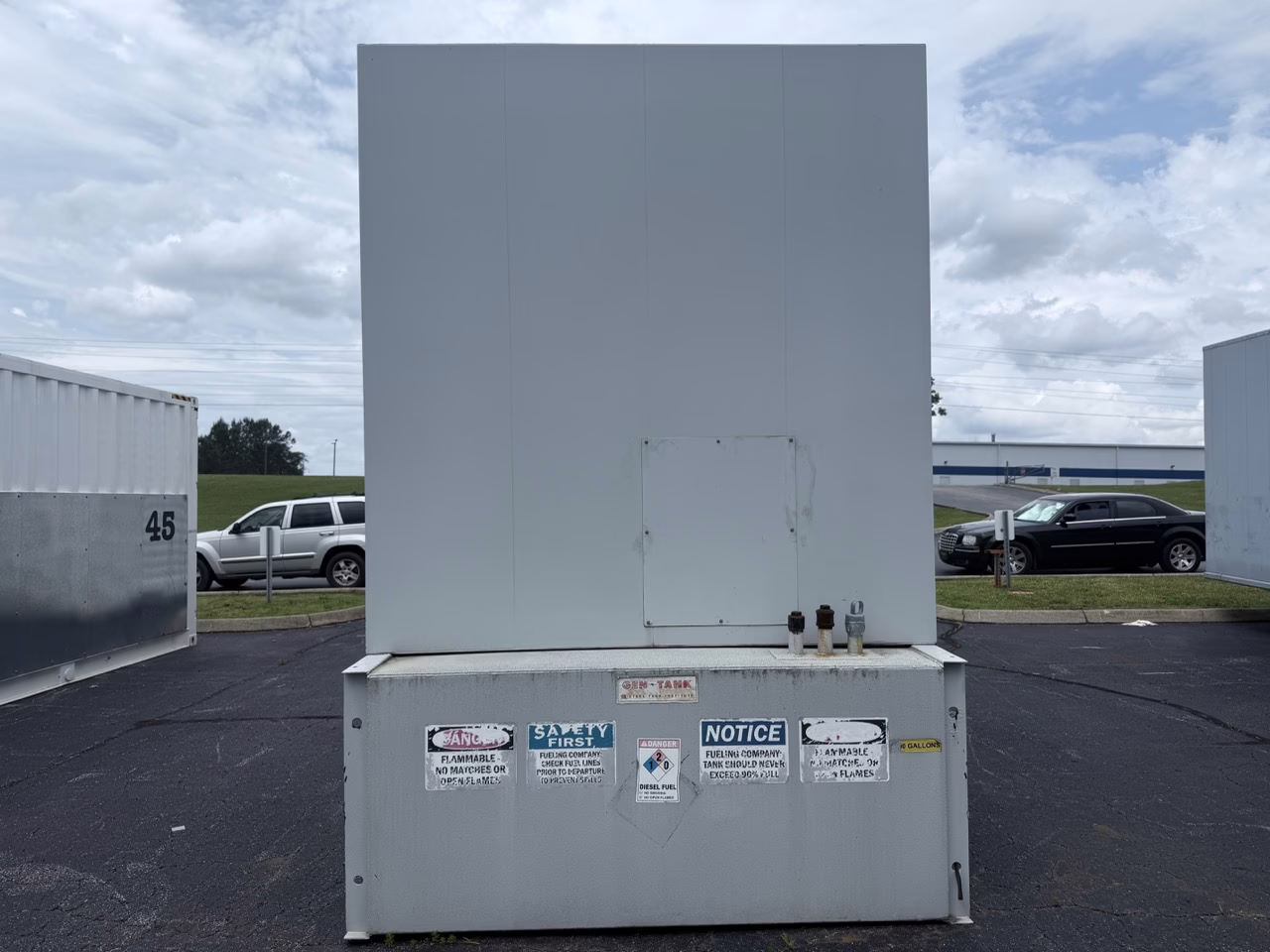 750kW Cummins Enclosure Front