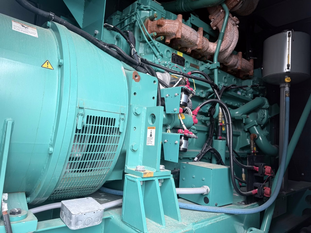 750kW Cummins wiring and battery