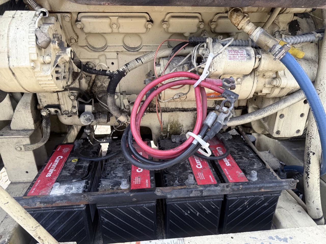 400 kW Kohler 400ROZD Generator Set batteries wires