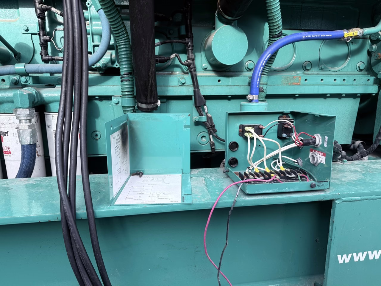 2250 kW Cummins Open Skid Diesel Generator open wiring