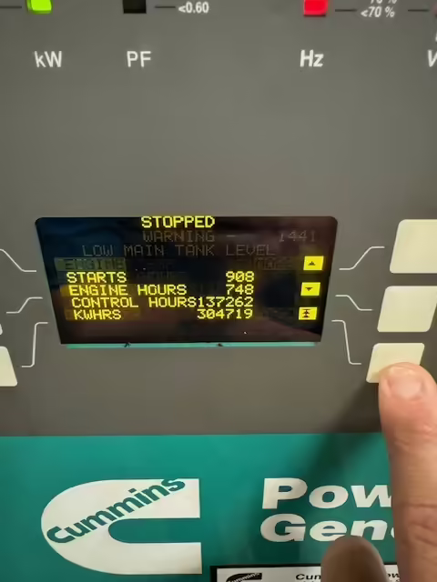 2250 kW Cummins Open Skid Diesel Generator Breaker